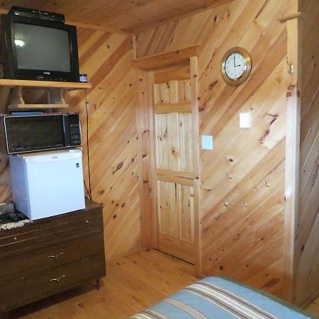Nine Pine Cottage Miramichi Kültér fotó